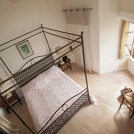 Romantic Tower In Dordogne With Rooftop Terrace, Cleaning Included